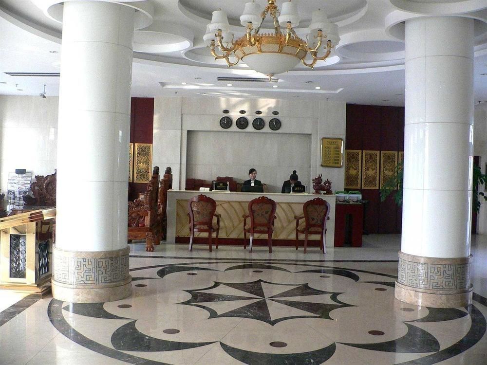 Huatian Grand Hotel Dengfeng Экстерьер фото